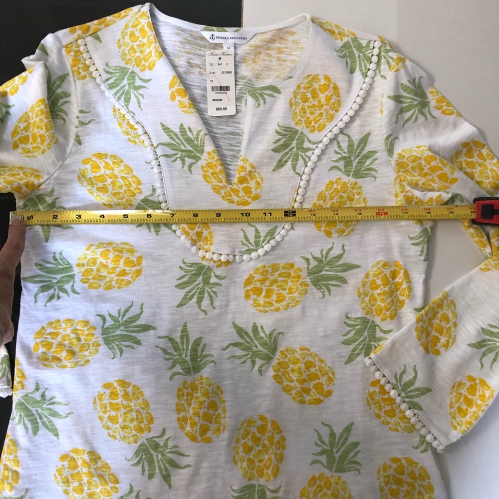 Brooks Brothers pineapple 3/4 sleeve top. NWT Sz M - Picture 4 of 5